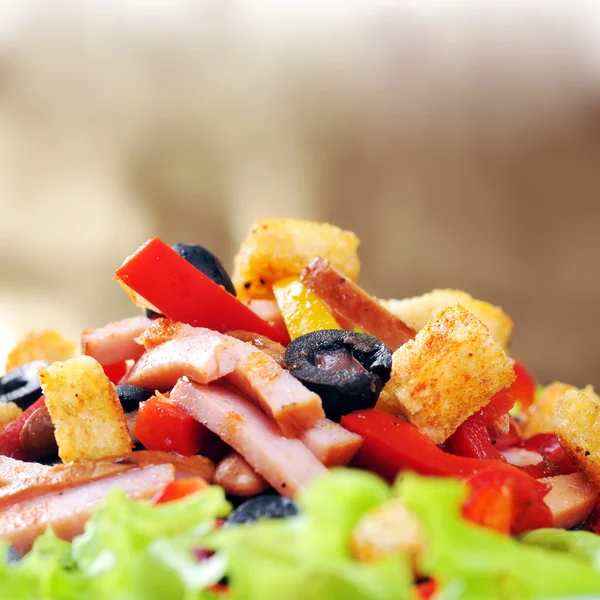 Heerlijke Mexicaanse salade close-up — Stockfoto