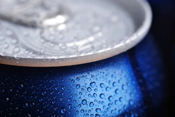 Wet aluminium can — Stock Photo, Image