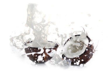 kırık Hindistan cevizi