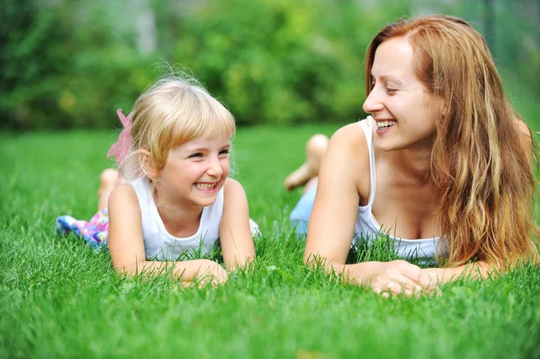 Madre e hija — Foto de Stock