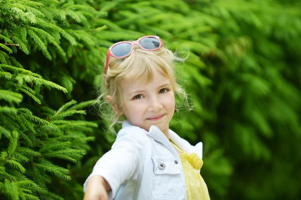 Little girl — Stock Photo, Image