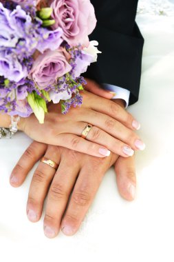 Gelin ve damat elleri