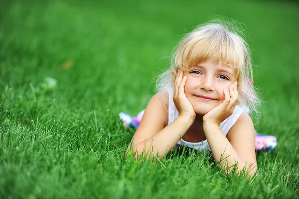 Chica de felicidad —  Fotos de Stock