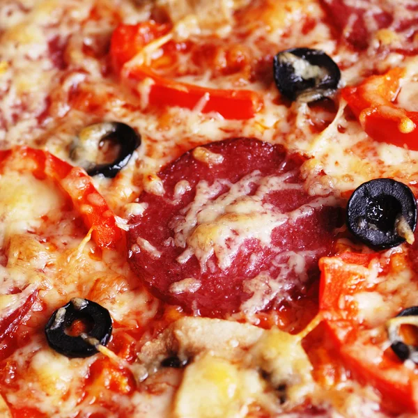 Pizza fresca — Foto de Stock