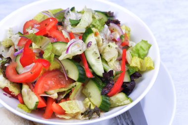 taze sebze salatası