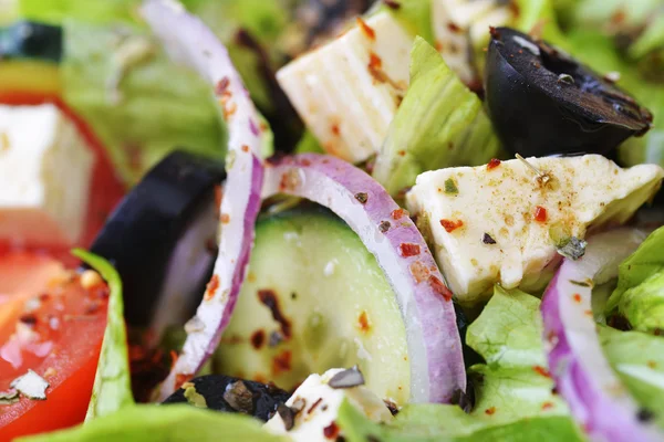 Salada com legumes frescos — Fotografia de Stock