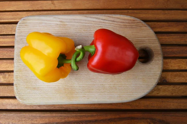 红辣椒和黄辣椒 — 图库照片