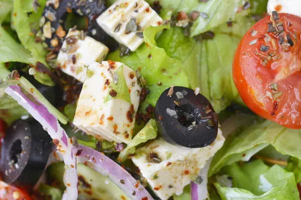 Salad with fresh vegetables — Stock Photo, Image