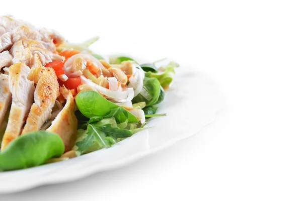 Sallad med stekt kyckling — Stockfoto