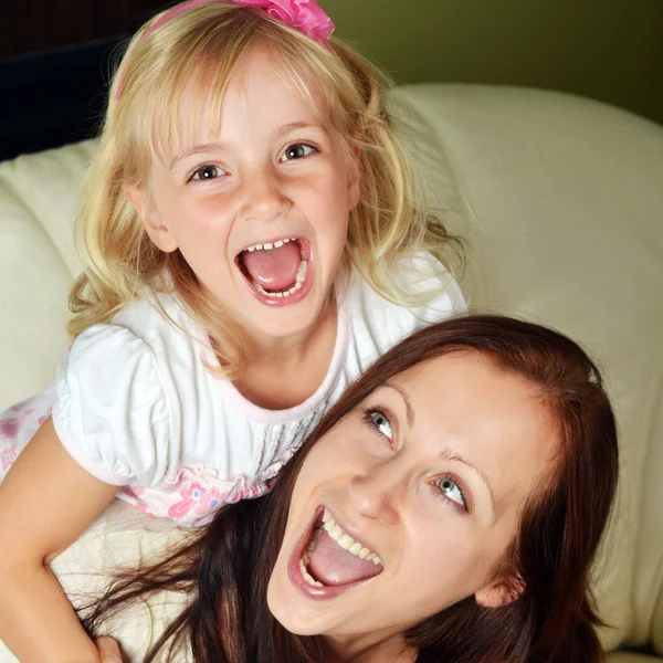 Madre con hija — Foto de Stock