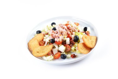 taze doğranmış jambon salatası 