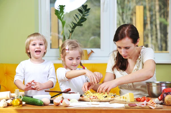 Mother with children — Stock Photo, Image