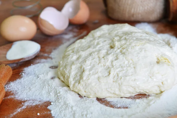 Yeast dough — Stock Photo, Image