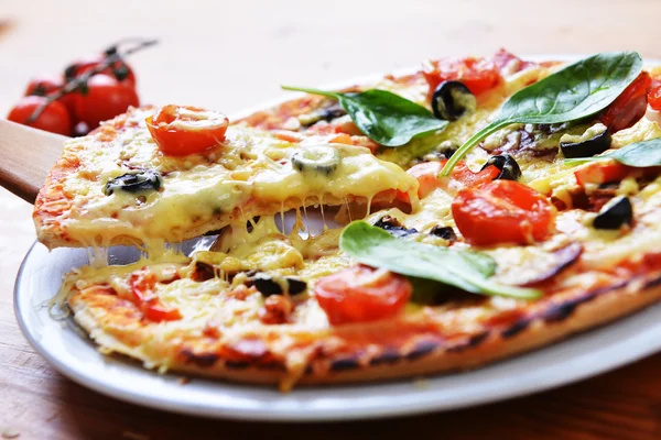 Baked pizza — Stock Photo, Image