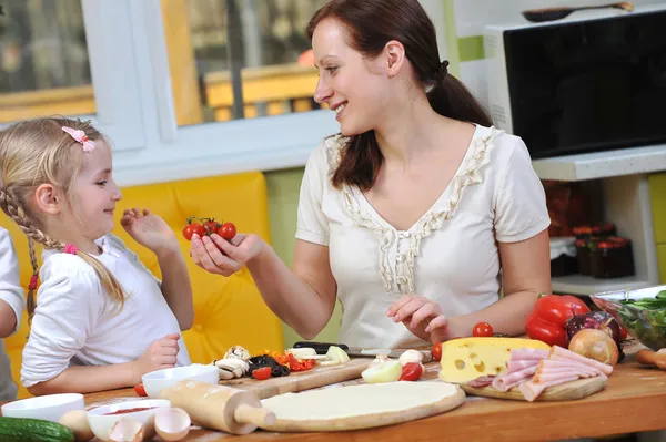 Mother with daughter — Stock Photo, Image