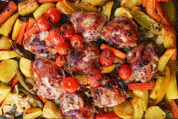 Verduras y pollo — Foto de Stock