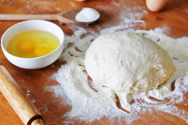 Yeast dough — Stock Photo, Image