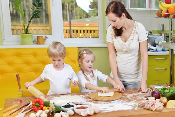 Mother with children — Stock Photo, Image