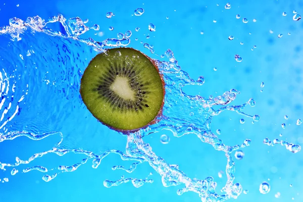 Fatia de kiwi — Fotografia de Stock