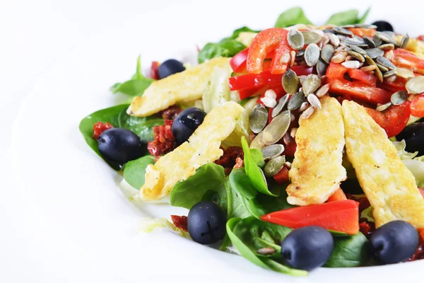 Fresh spinach salad — Stock Photo, Image