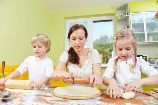 Mother with children — Stock Photo, Image