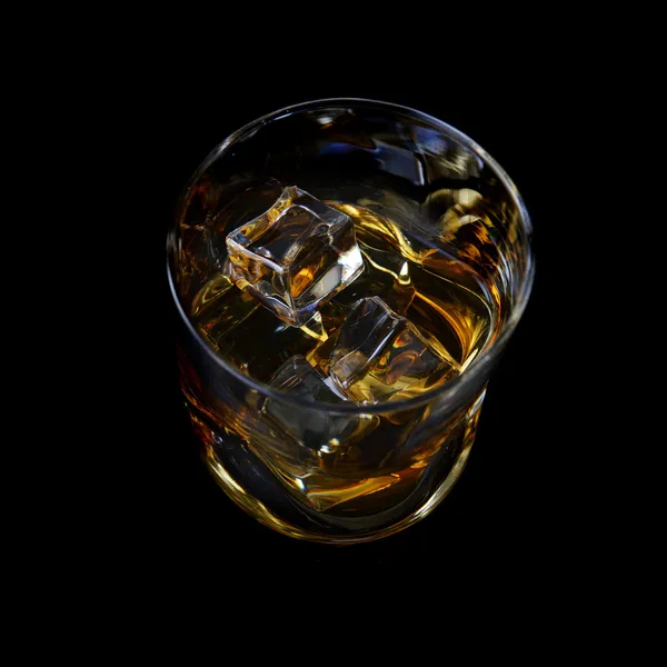 威士忌加冰块 — 图库照片