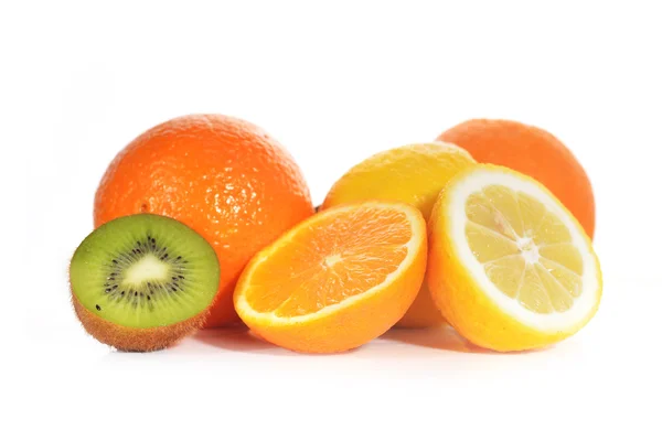 キウイ、レモンおよびオレンジ — ストック写真