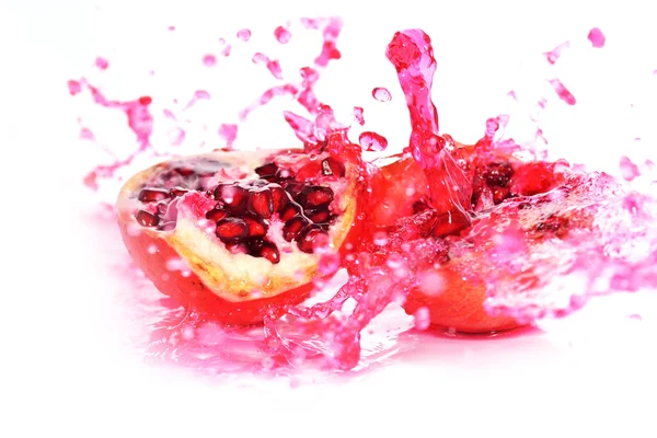 Slices of  pomegranate — Stock Photo, Image