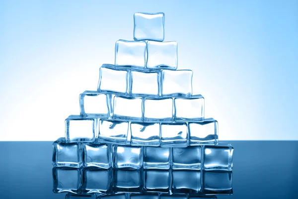 Кубики льда — стоковое фото