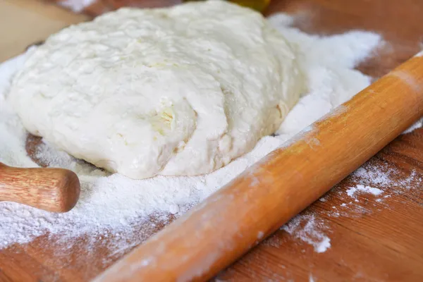 Yeast dough — Stock Photo, Image