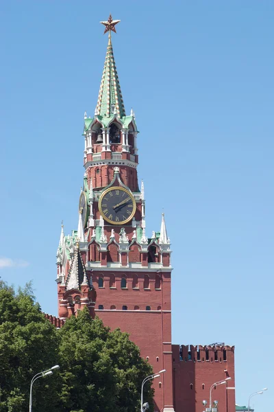 Der Spasskaja-Turm des Moskauer Kreml — Stockfoto