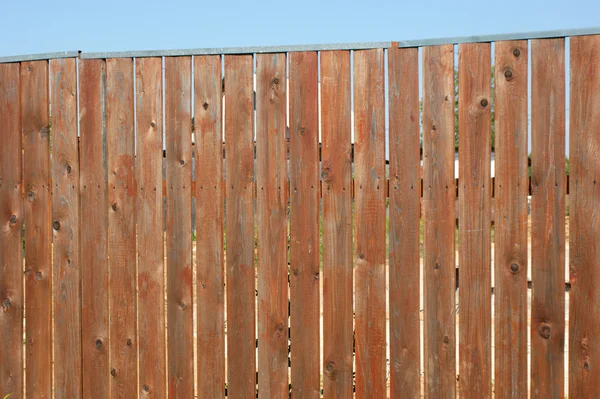Wysoki verttical brązowy drewniany granica zbliżenie — Zdjęcie stockowe