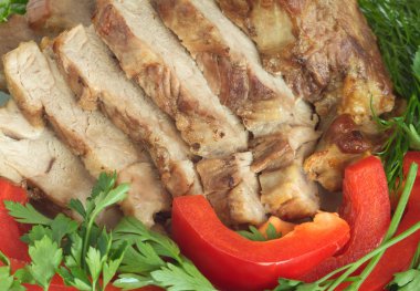 sebze ve yeşillik bir tabak portre üzerinde güveç