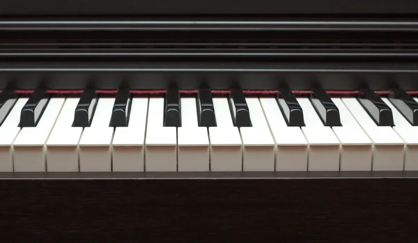 Electric piano keyboard närbild — Stockfoto