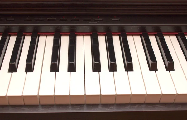 Piano keyboard närbild — Stockfoto