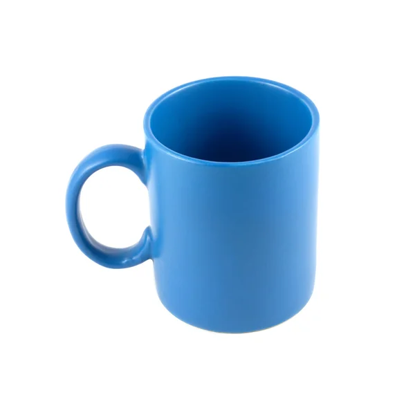 Синя порожня чашка ізольована на білому — стокове фото