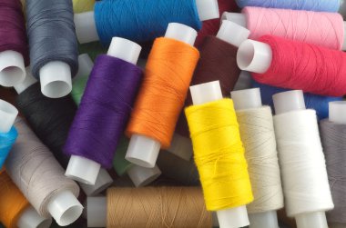 renkli biriktiricileri konu ile yakından