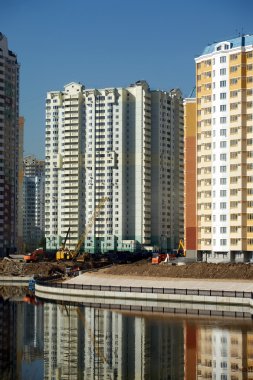 modern binalar Nehri dikey görünüm oluşturulur