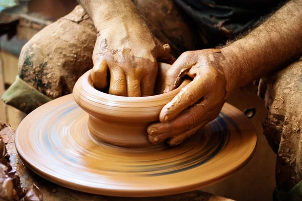 Potter hands — Stock Photo, Image