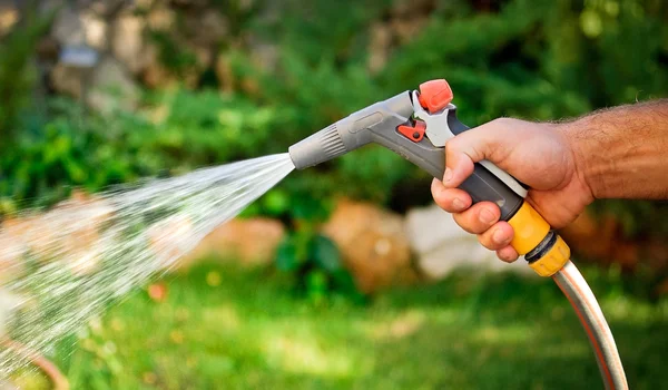 Watering garden — Stock Photo, Image