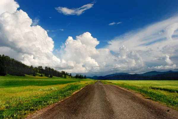 Strada di campagna — Foto Stock