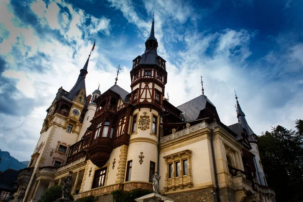 Peles Castle Sinaia Romania Old Monument Touristic Attraction — Fotografia de Stock