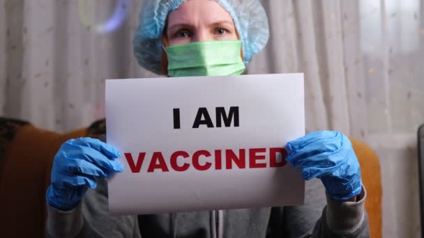 Έχω Εμβολιαστεί Κείμενο Στα Χέρια Ενός Γιατρού Προώθηση Εμβολιασμού — Αρχείο Βίντεο