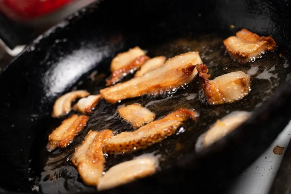 Tavada domuz yağı. Yemek pişirme, Ukrayna mutfağı.