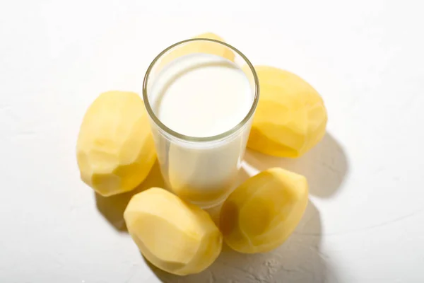 Kartoffelmilch Ist Die Neue Und Angesagte Pflanzliche Alternative Milch Aus — Stockfoto