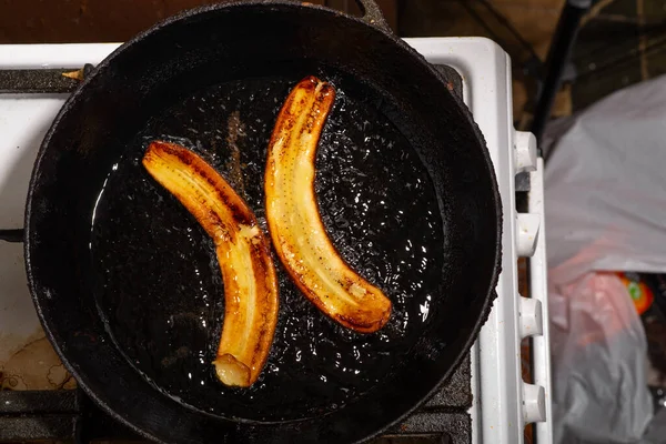Смажені Банани Сковороді Сирі Банани Варені Олії — стокове фото