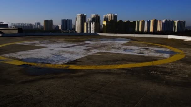 View Helipad Roof Building City — Stock Video