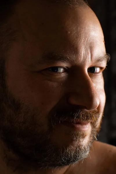 Retrato Homem Meia Idade Comum Sem Barba Escuro — Fotografia de Stock