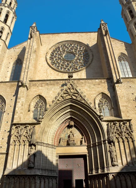 バルセロナ-ゴシック様式の大聖堂サンタ・マリア・デル・マール — ストック写真