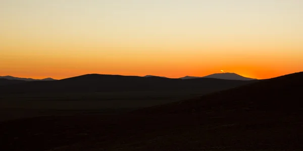 Sonnenuntergang in der Atacama-Wüste. — Stockfoto